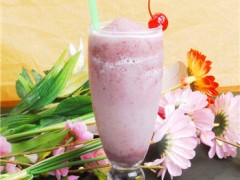 奶茶加盟行業(yè)還賺錢(qián)嗎 開(kāi)個(gè)奶茶店要多少錢(qián)？