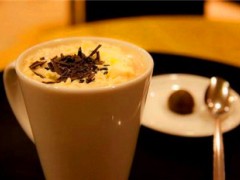 現(xiàn)在開奶茶店要多少錢，奶茶選哪個品牌開店好？
