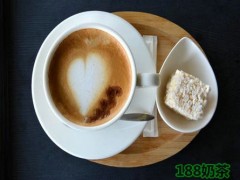 愛味奶茶加盟費(fèi)用是多少？開一家愛味奶茶一年大概需要多少投入？
