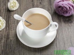 大拇指奶茶加盟為什么那么火？他的加盟費用貴不貴?