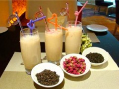 開(kāi)奶茶店一年能賺多少錢(qián)