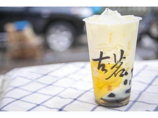 古茗奶茶加盟一家店好加盟嗎，預(yù)估店內(nèi)收益情況分析