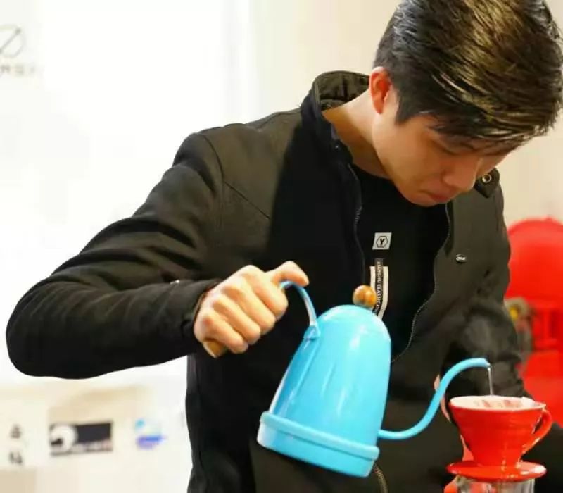 https://image.ipaiban.com/upload-ueditor-image-20191023-1571801551101039003.jpg