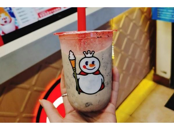 蜜雪冰城加盟店賺不賺錢？產(chǎn)品蜜雪冰城新時(shí)尚