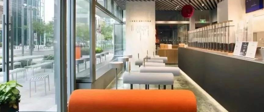 奶茶店再迎大利好！門(mén)店外擺放開(kāi)管理