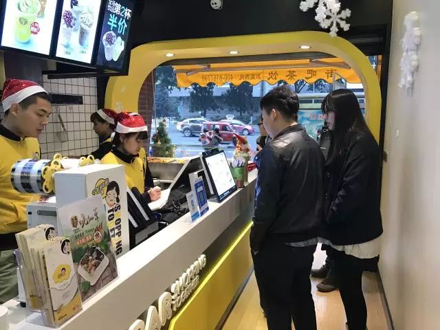 不賣雞蛋仔、軟歐包 “飲品+”模式還可以這樣做