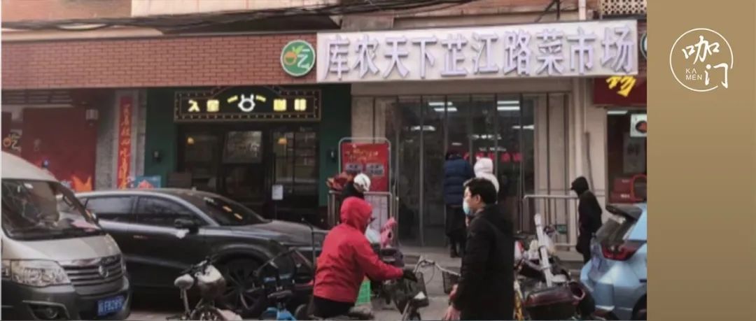 菜市場、海鮮檔，咖啡館的“奇葩選址”怎么越來越多？