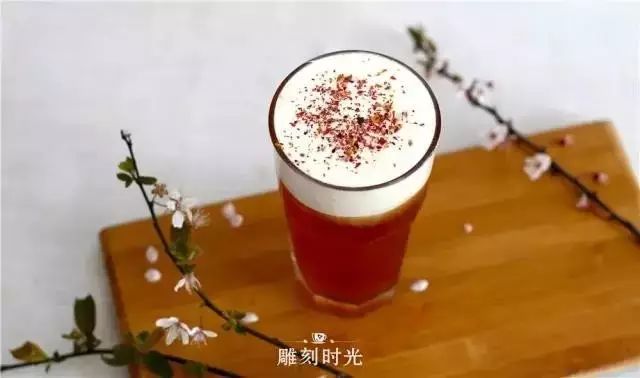 質(zhì)館、雕刻時(shí)光開(kāi)賣“茶”，咖啡館和茶飲店的邊界究竟在哪？