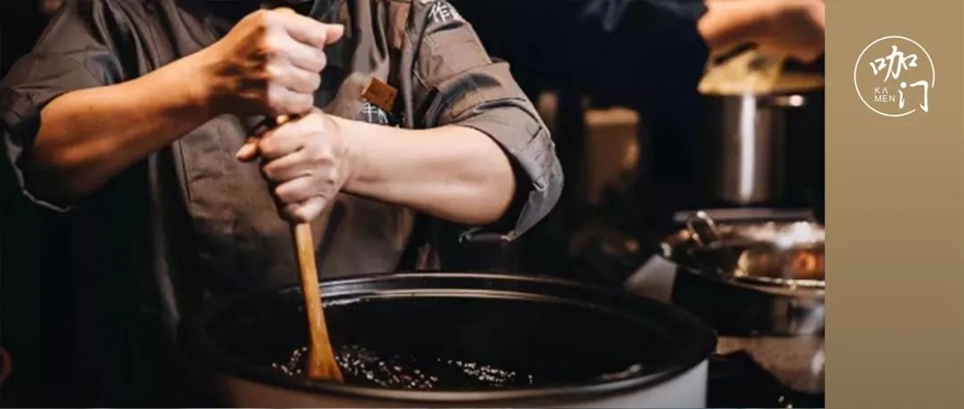 點(diǎn)單堪比搶票，等 小時(shí)也要喝！阿嬤手作上海首店實(shí)況