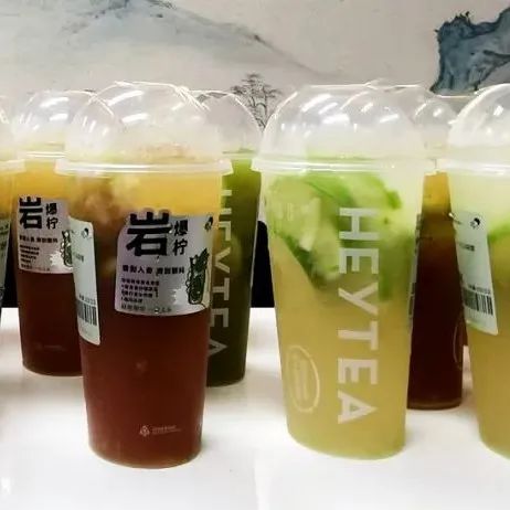 年檸檬茶品類報(bào)告：市場(chǎng)迎來大爆發(fā)，規(guī)模在百億級(jí)