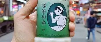 奶茶杯能有多卷？看到這些奇葩奶茶我驚掉下巴
