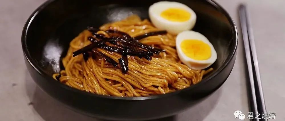 哇，這么好吃的蔥油拌面！