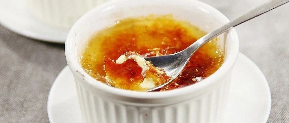 我只是喜歡敲一敲它 | 巨簡單的法式烤布蕾