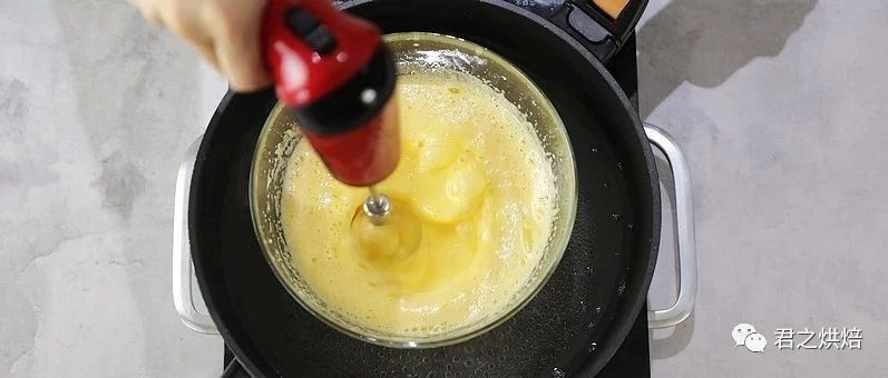 “這個(gè)食譜里的雞蛋好像是生的??？能吃嗎？”