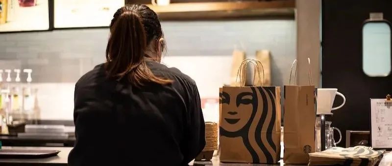 下降 %，星巴克觸礁中國市場